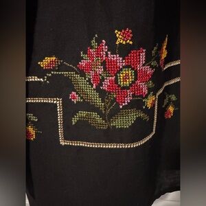 Muse Vintage Cross Stitch Detail Black Wrap Skirt Lined Embroidered EUC